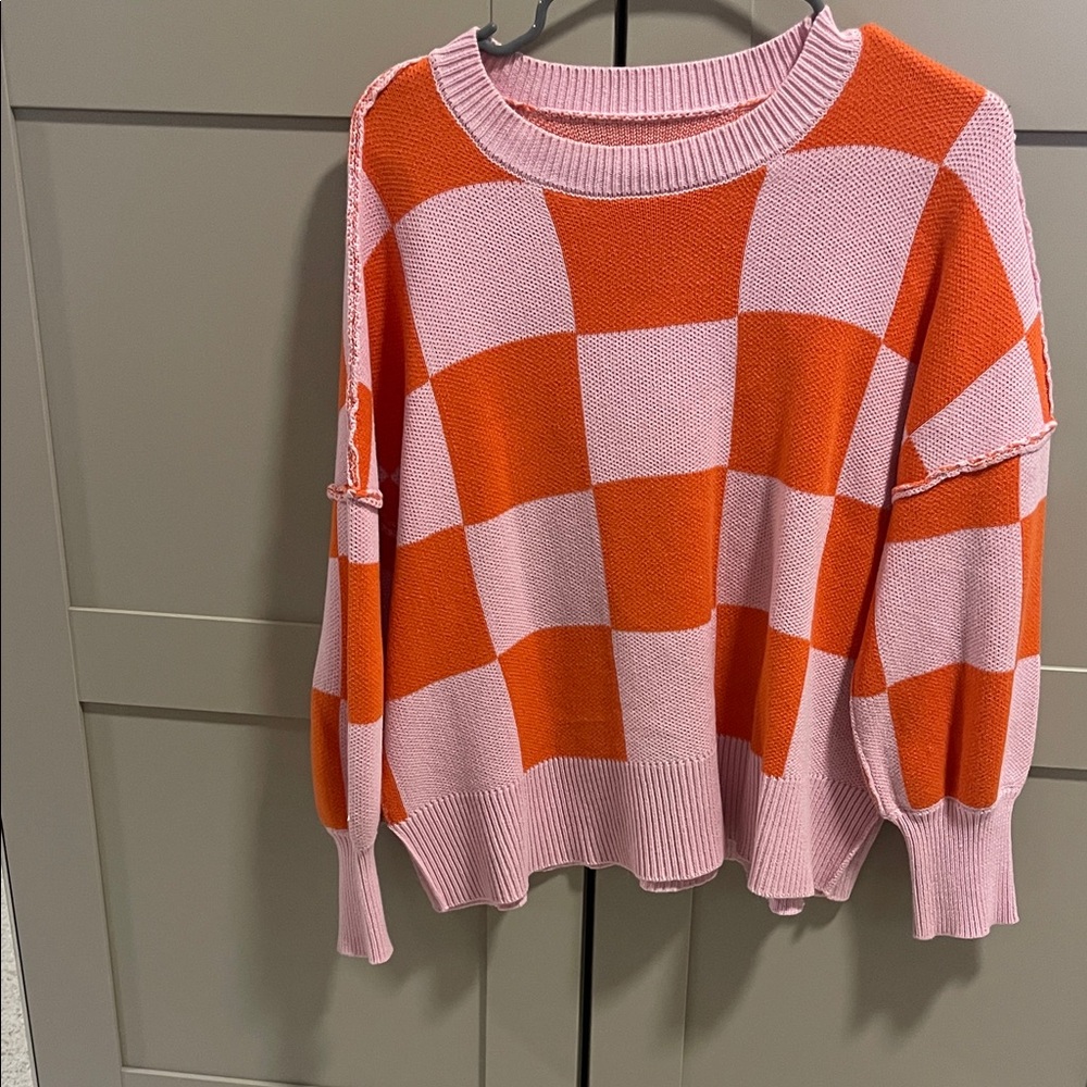 Super cute checkered sweater